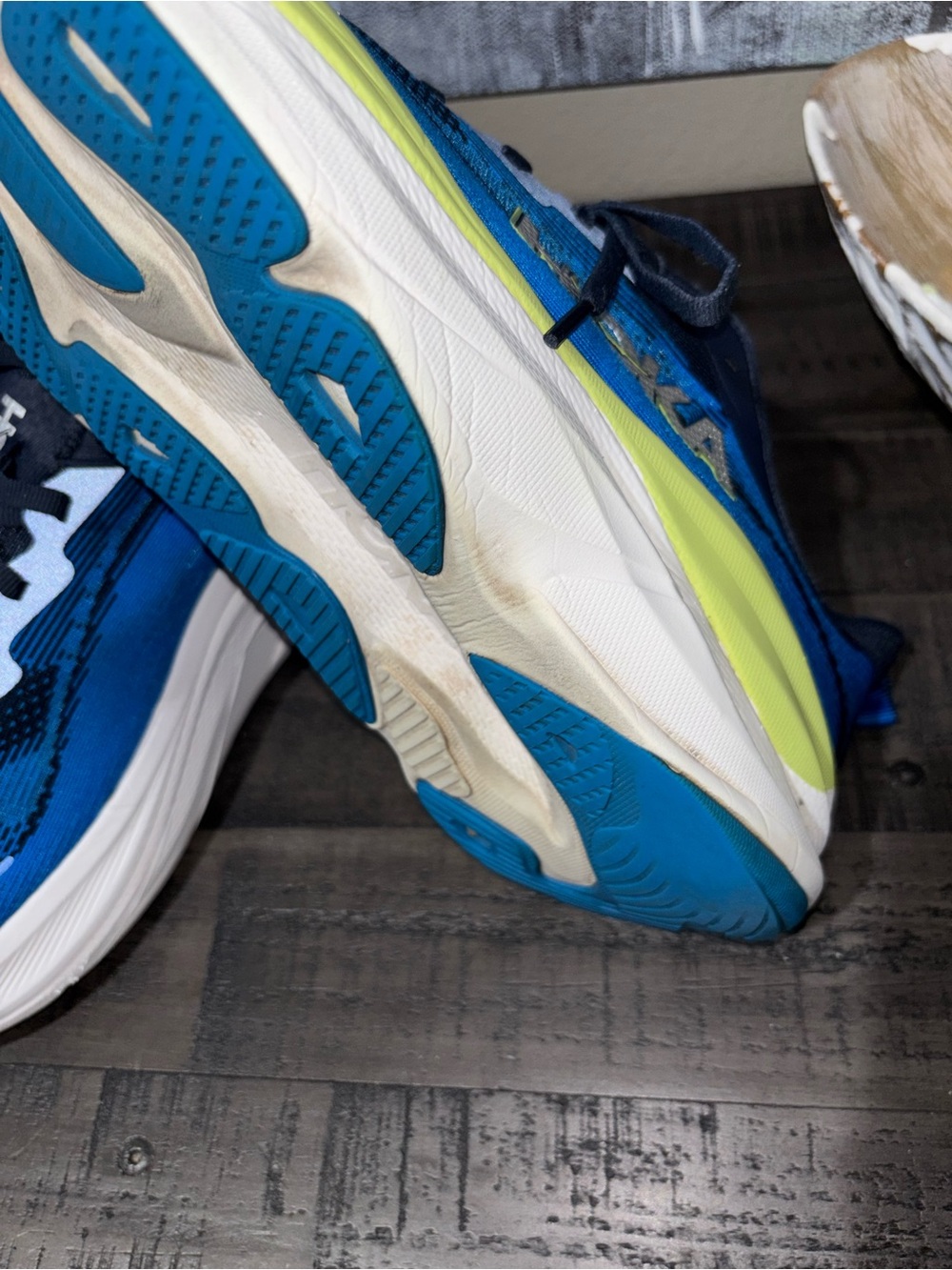 HOKA Skyflow MENS SZ 9 2E Wide - Picture 10 of 16